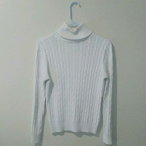 Turtle neck sweater